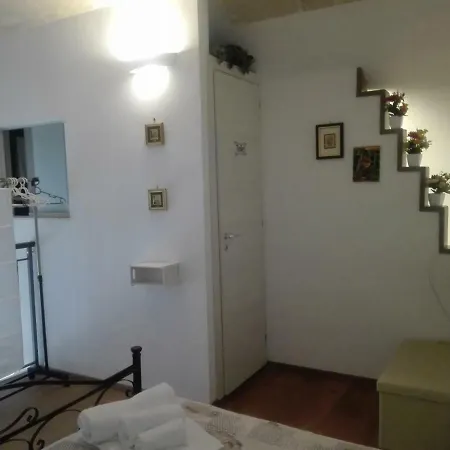 Un Rubino Fra I Sassi * Matera