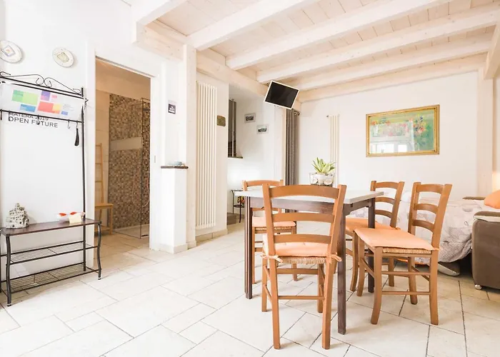 Un Rubino Fra I Sassi Matera