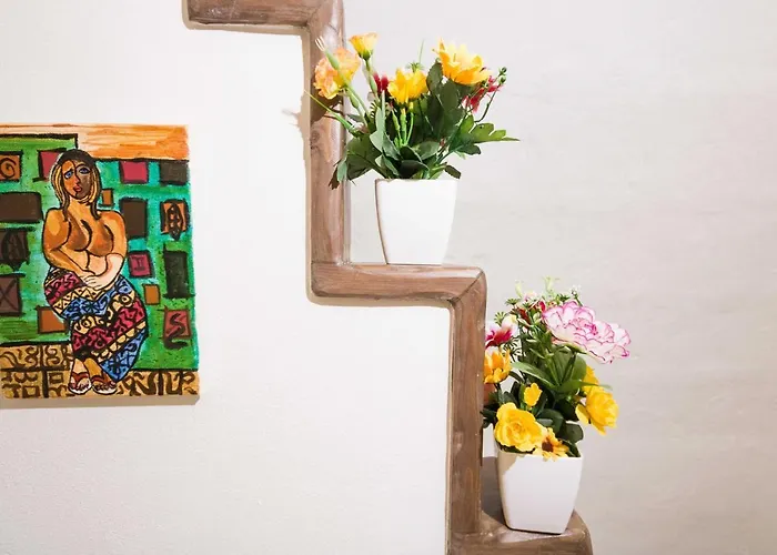 Un Rubino Fra I Sassi